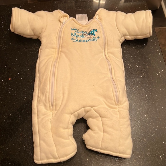 Magic Merlin Sleep Suits 3-6 months Baby Merlin - Picture 2 of 4